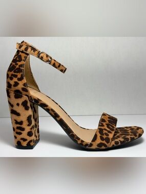✨ STUNNING A NEW DAY LEOPARD PRINT EMA HEELS SIZE 7 ½ ✨